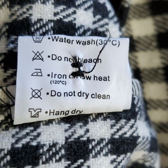 NWT, Pinkmarket black and white CLASSIC plaid. Button down shirt. SIZE L… - Picture 10 of 10